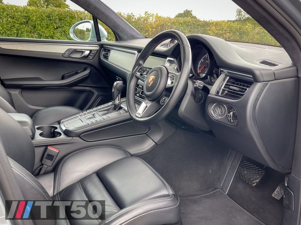 Used Porsche Macan 2020 for sale - 77627011: Photo 17