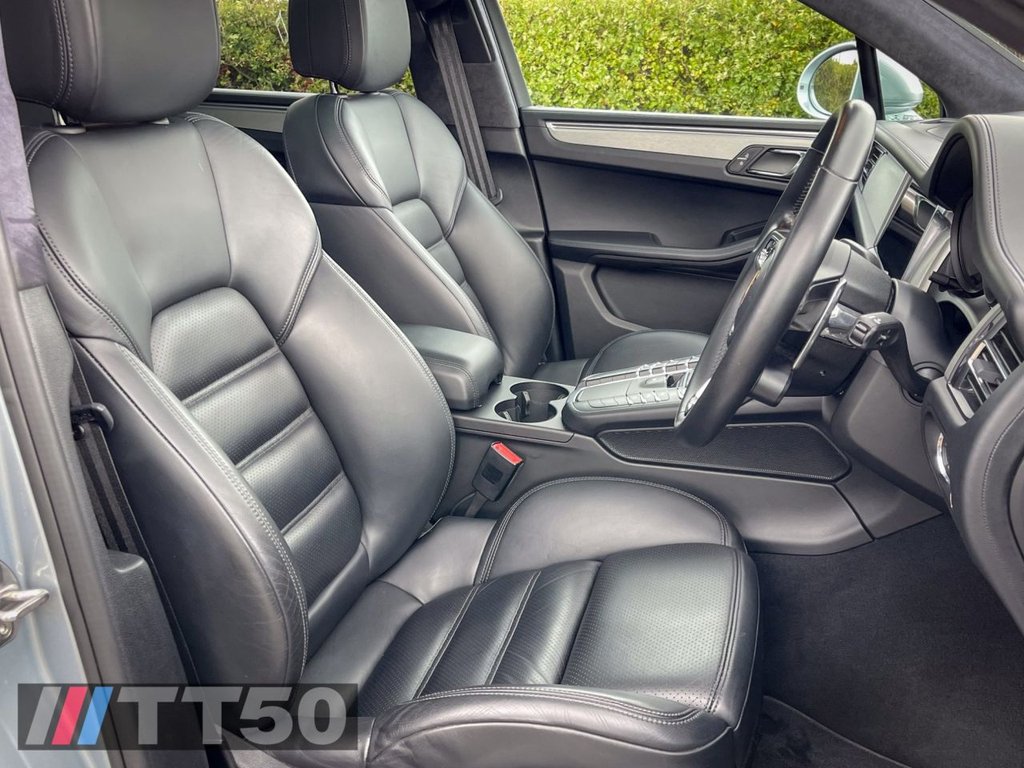 Used Porsche Macan 2020 for sale - 77627011: Photo 19