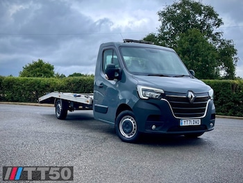 Renault Master feature image