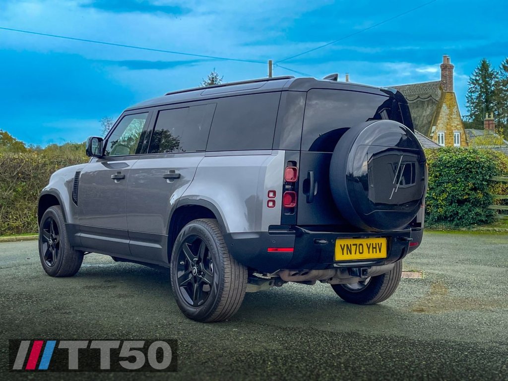 Used Land Rover Defender 2021 for sale - 76486965: Photo 15