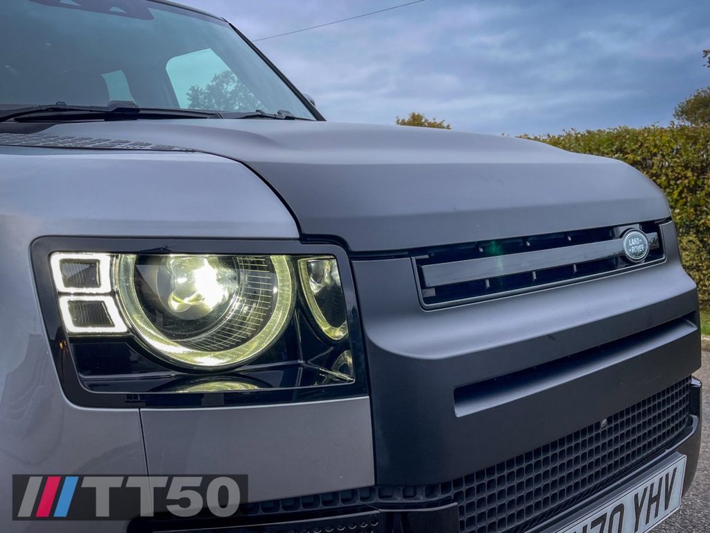 Used Land Rover Defender 2021 for sale - 76486965: Photo 18