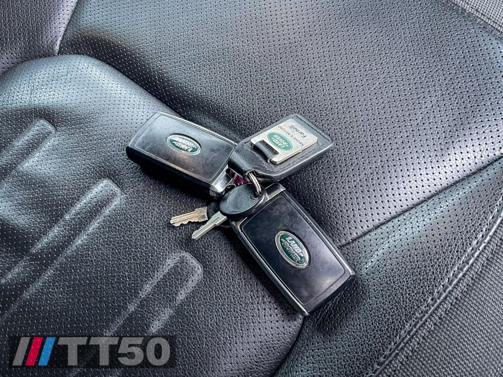 Used Land Rover Defender 2021 for sale - 76486965: Photo 27