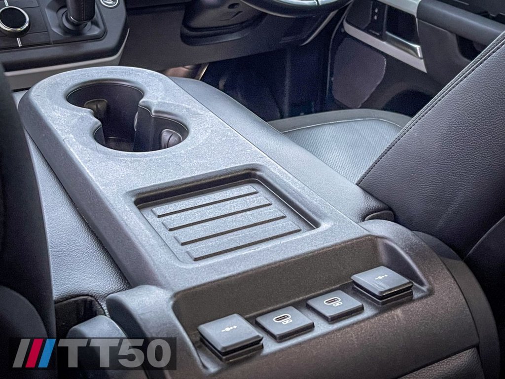 Used Land Rover Defender 2021 for sale - 76486965: Photo 29