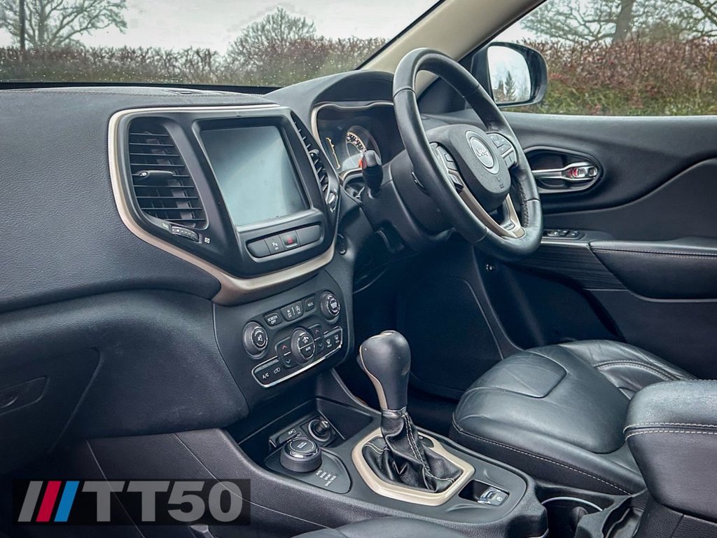 Used Jeep Cherokee 2016 for sale - 77470497: Photo 3