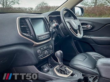 Used Jeep Cherokee 2016 for sale - 77470497: Photo