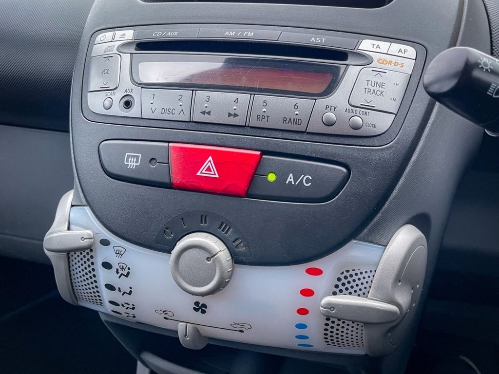 Used Toyota AYGO 2010 for sale - 77355615: Photo 17