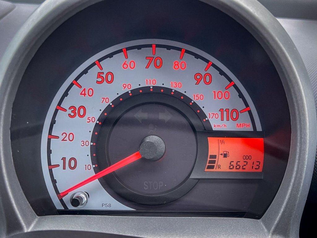 Used Toyota AYGO 2010 for sale - 77355615: Photo 22