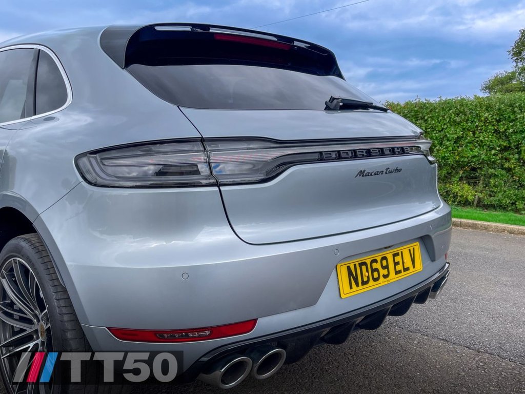 Used Porsche Macan 2020 for sale - 76216857: Photo 15