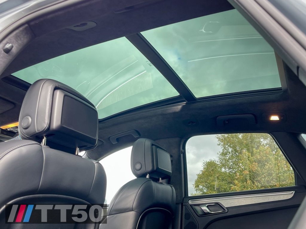 Used Porsche Macan 2020 for sale - 76216857: Photo 16