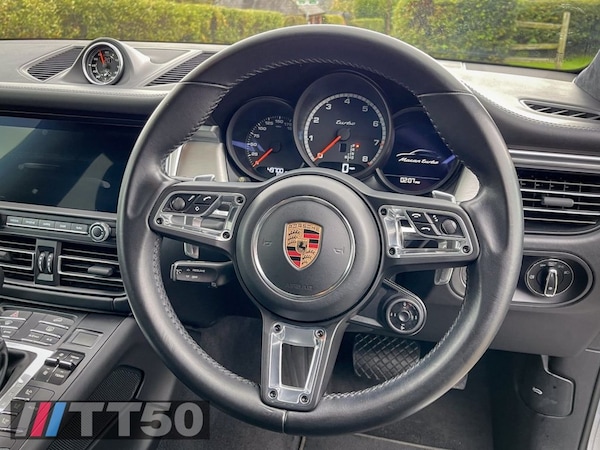 Used Porsche Macan 2020 for sale - 76216857: Photo 23
