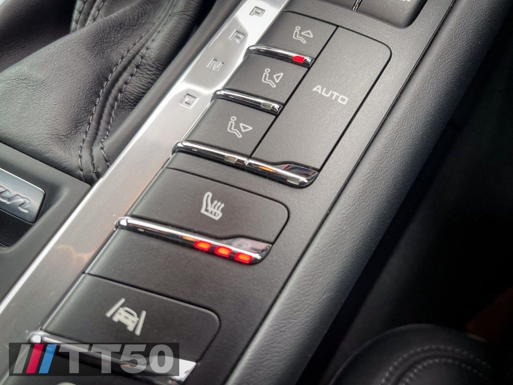 Used Porsche Macan 2020 for sale - 76216857: Photo 28