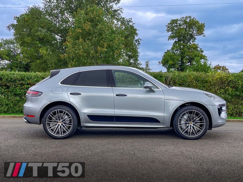Used Porsche Macan 2020 for sale - 76216857: Photo 3