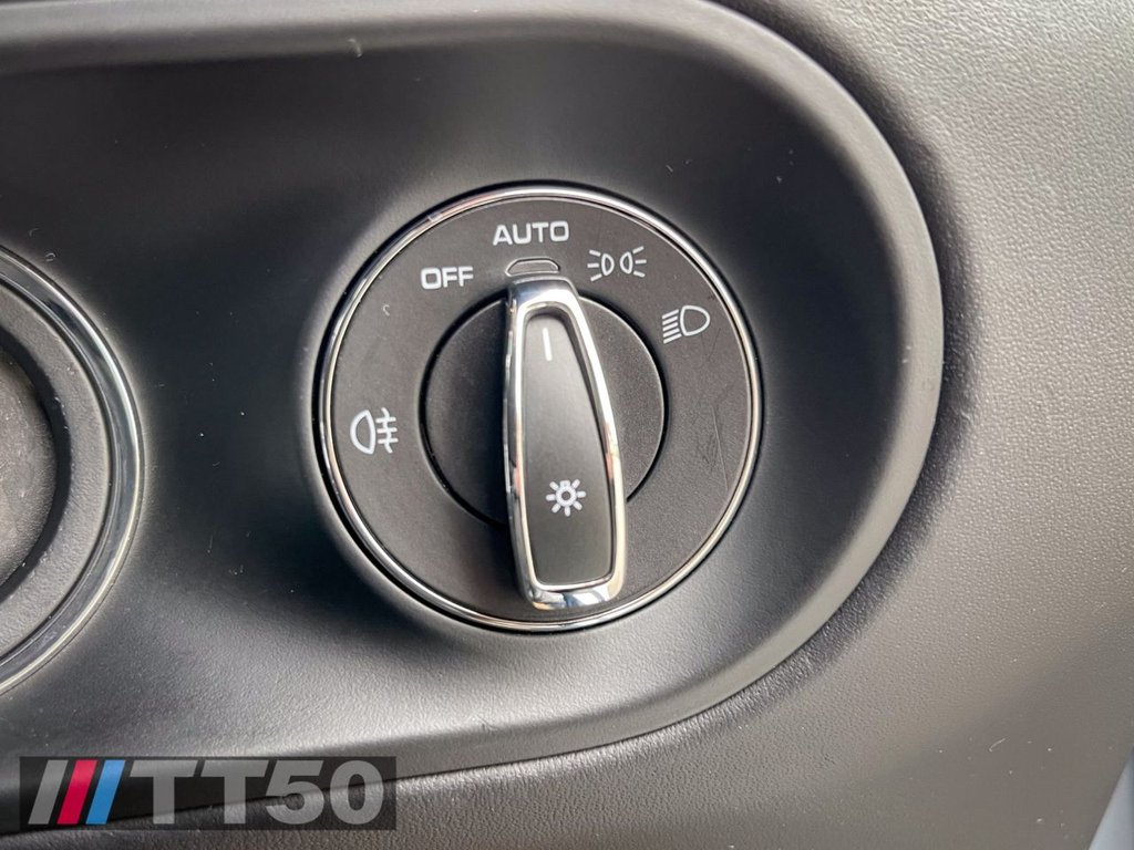 Used Porsche Macan 2020 for sale - 76216857: Photo 36