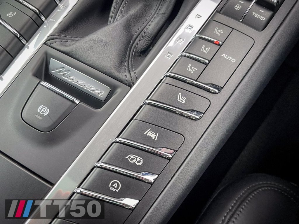 Used Porsche Macan 2020 for sale - 76216857: Photo 41