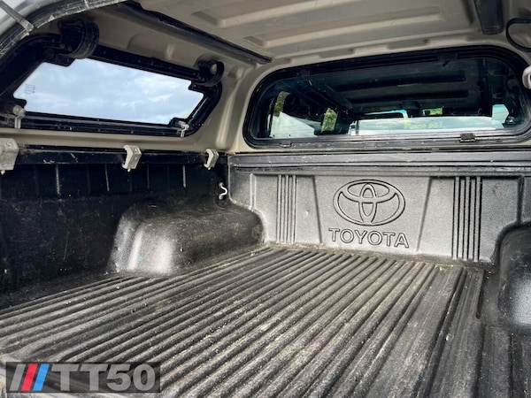 Used Toyota Hilux 2019 for sale - 76223226: Photo 14