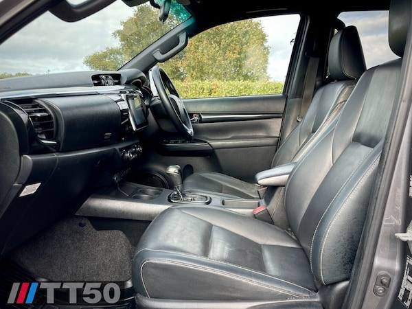 Used Toyota Hilux 2019 for sale - 76223226: Photo 3