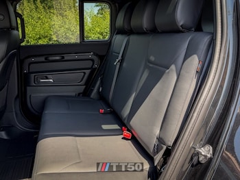 Used Land Rover Defender 2023 for sale - 79000925: Photo