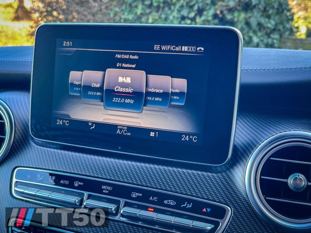 Used Mercedes-Benz V-Class 2017 for sale - 77720436: Photo 39