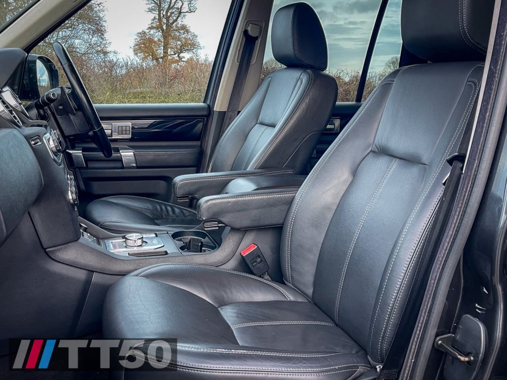 Used Land Rover Discovery 2014 for sale - 76867247: Photo 3