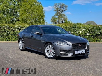 Used Jaguar XF 2017 for sale - 79481723: Photo