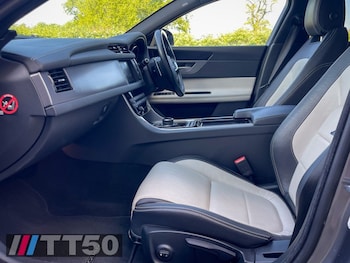Used Jaguar XF 2017 for sale - 79481723: Photo