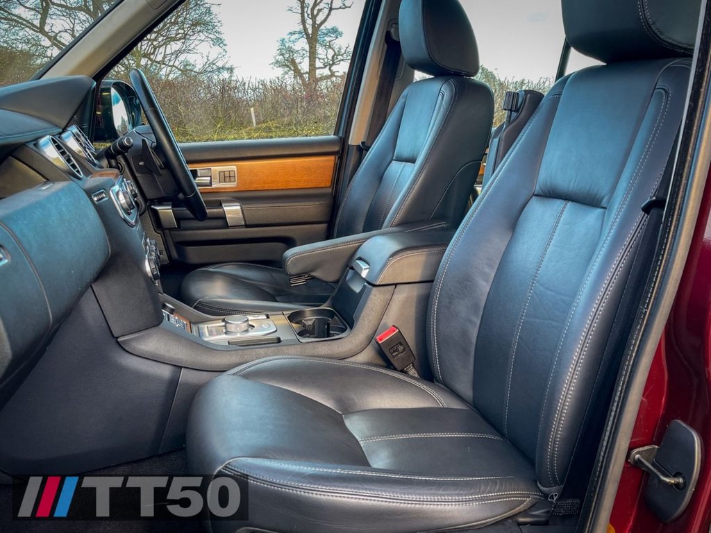 Used Land Rover Discovery 4 2015 for sale - 76966310: Photo 16