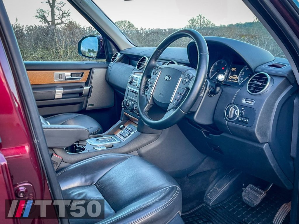 Used Land Rover Discovery 4 2015 for sale - 76966310: Photo 18