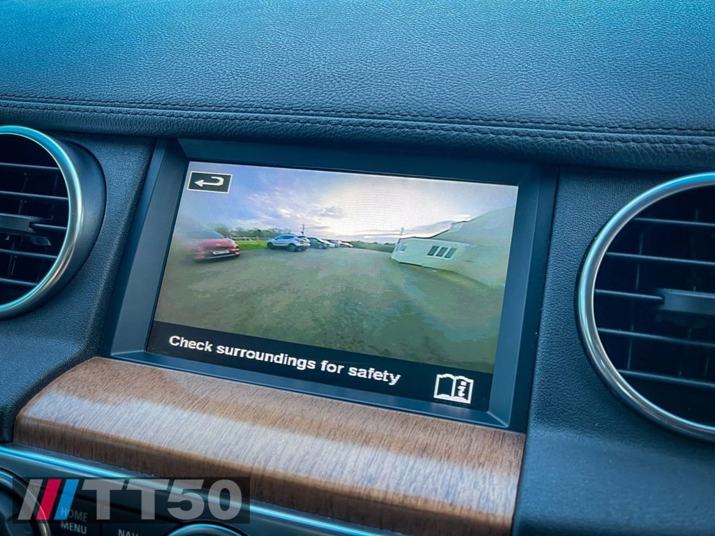 Used Land Rover Discovery 4 2015 for sale - 76966310: Photo 34