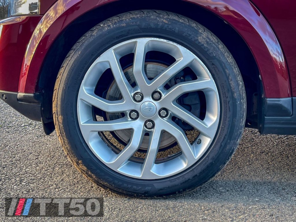 Used Land Rover Discovery 4 2015 for sale - 76966310: Photo 45