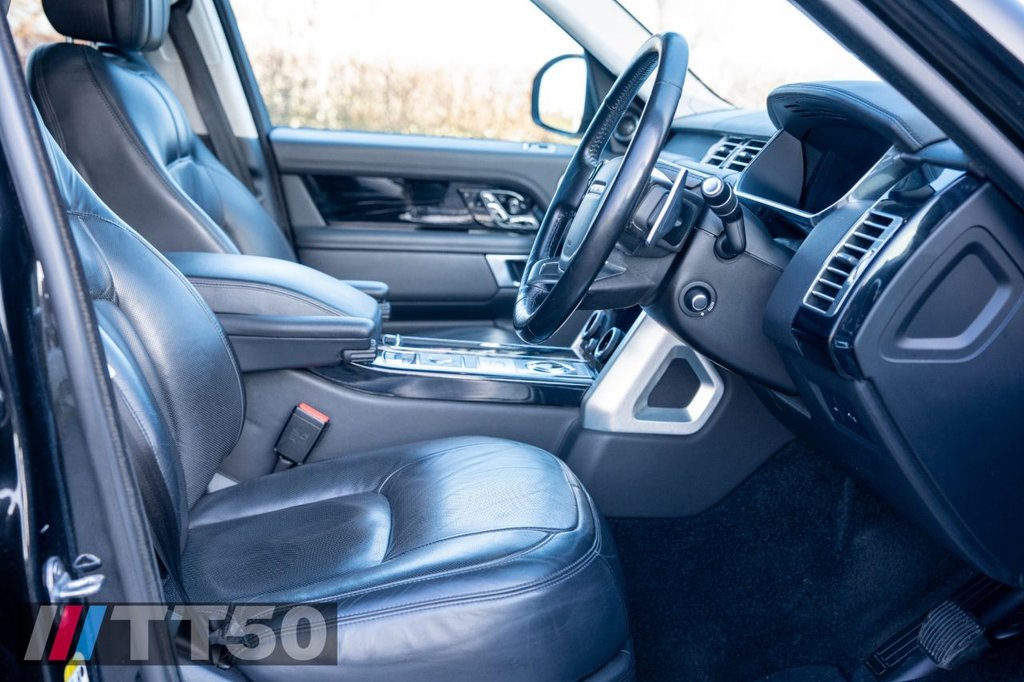 Used Land Rover Range Rover 2018 for sale - 77355902: Photo 40