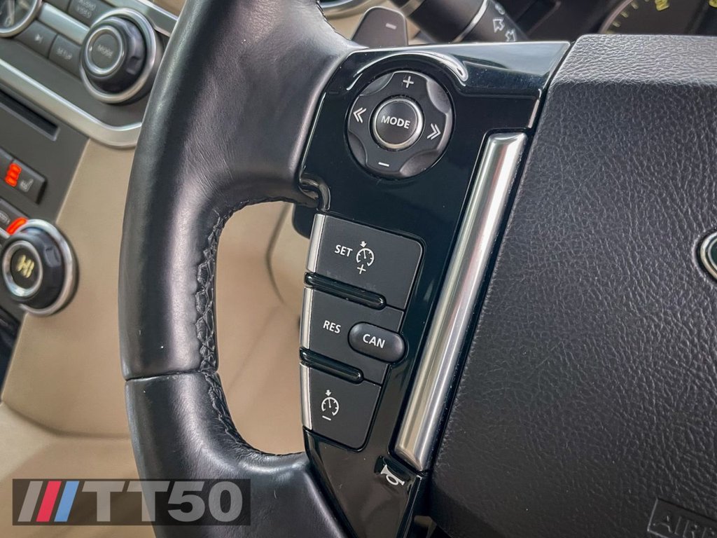 Used Land Rover Discovery 2014 for sale - 76496167: Photo 21