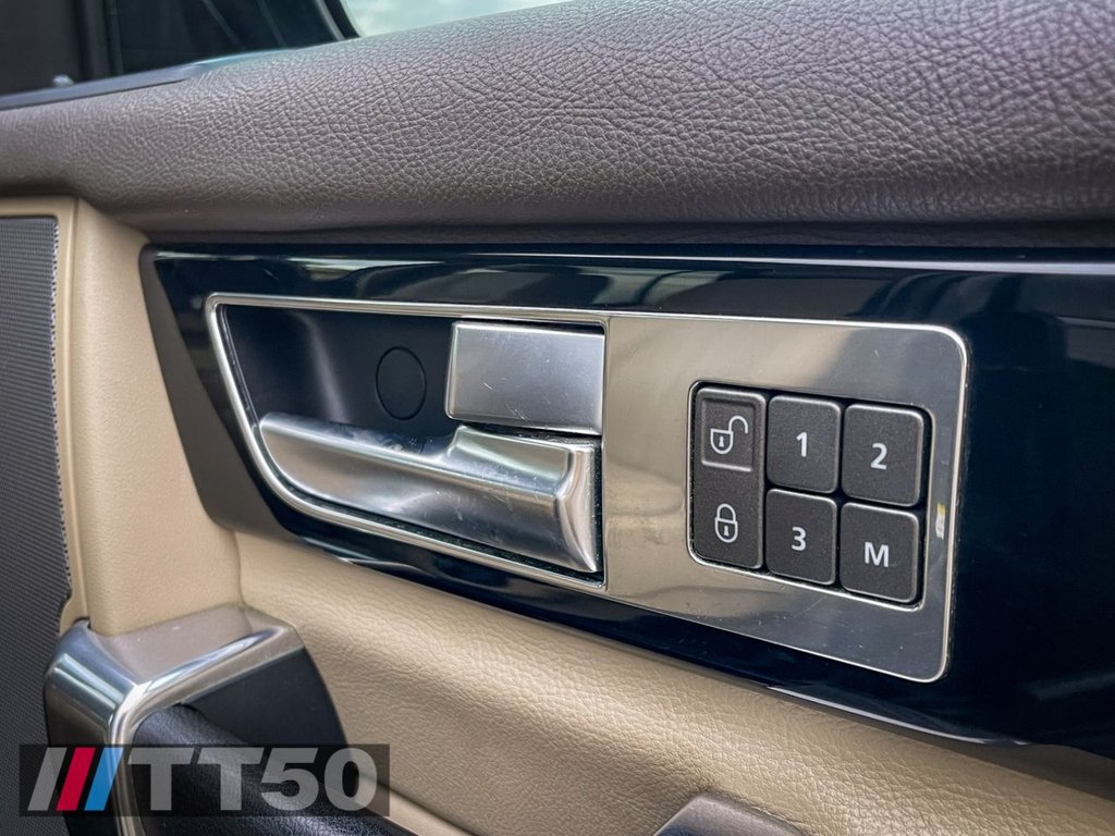 Used Land Rover Discovery 2014 for sale - 76496167: Photo 30