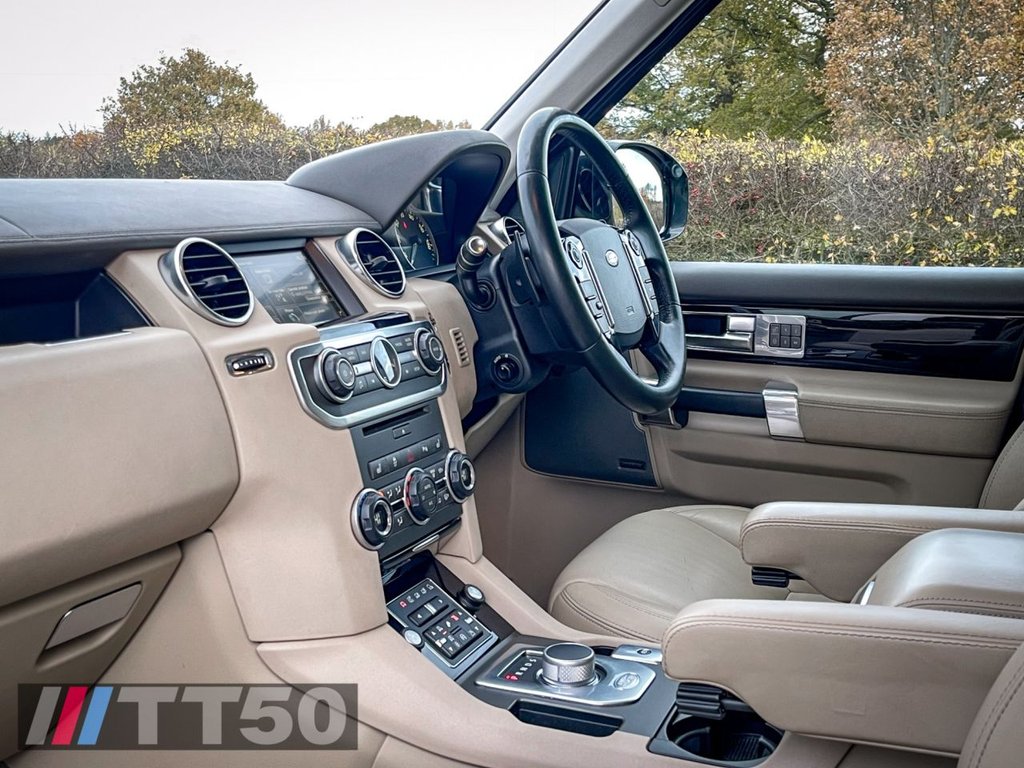 Used Land Rover Discovery 2014 for sale - 76496167: Photo 40