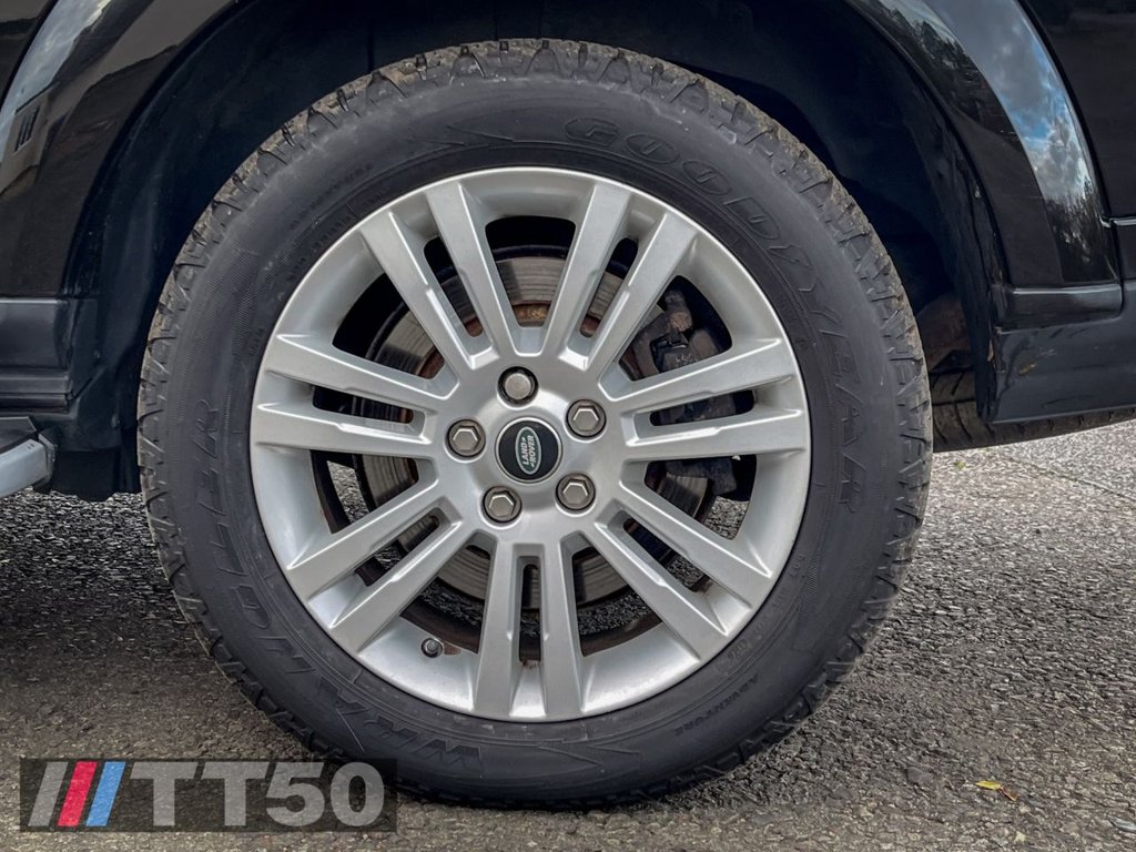 Used Land Rover Discovery 2014 for sale - 76496167: Photo 45