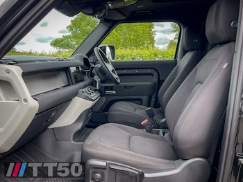 Used Land Rover Defender 2023 for sale - 78518510: Photo