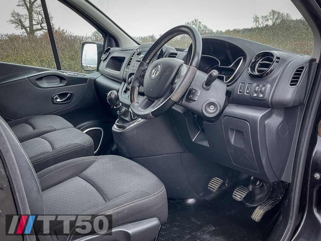 Used Vauxhall Vivaro 2018 for sale - 77621210: Photo 16