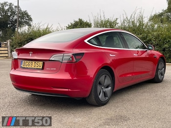 Used Tesla Model 3 2019 for sale - 75896289: Photo