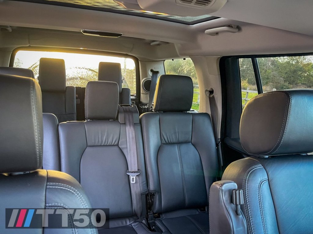 Used Land Rover Discovery 2015 for sale - 76400367: Photo 21