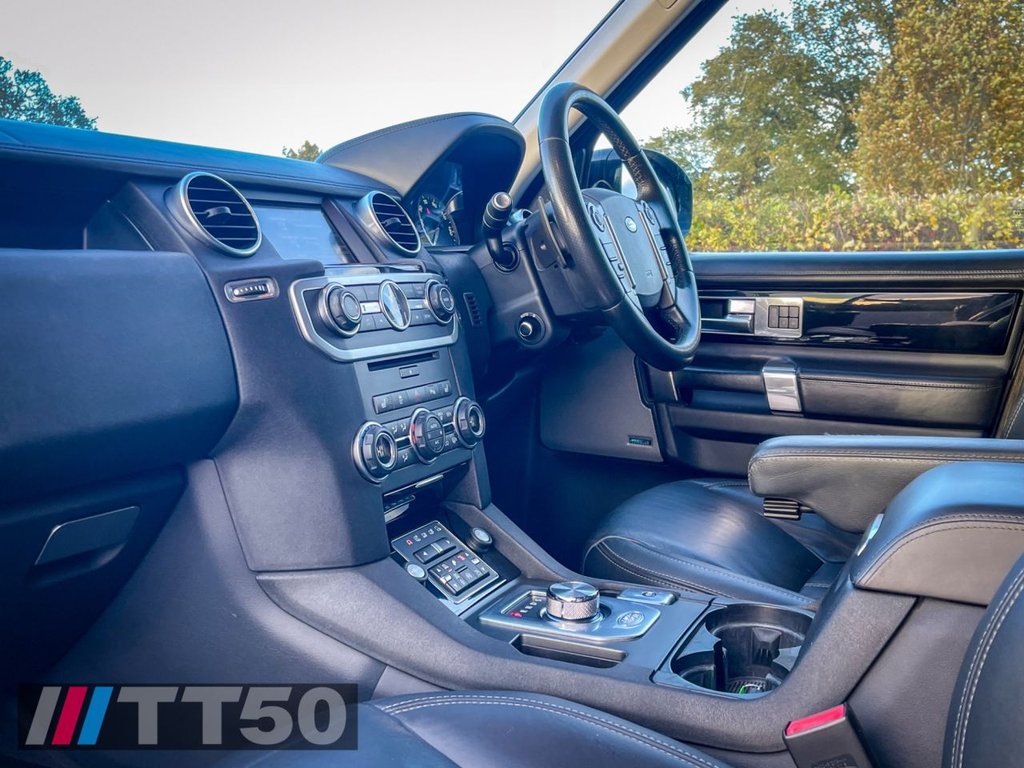 Used Land Rover Discovery 2015 for sale - 76400367: Photo 3