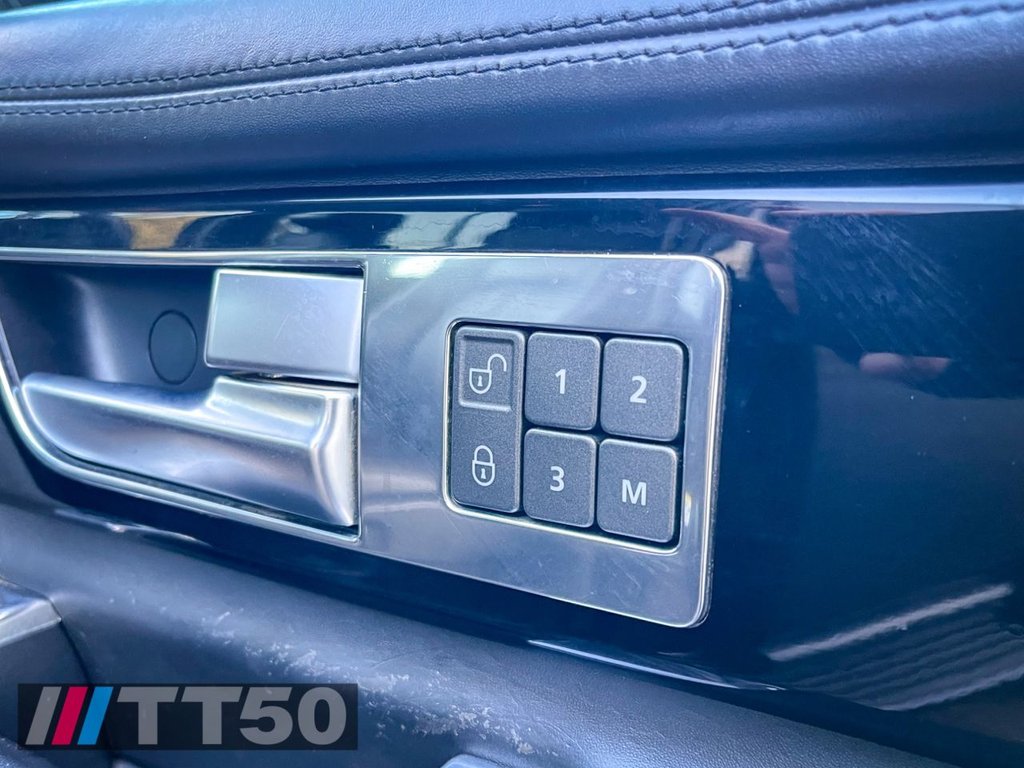 Used Land Rover Discovery 2015 for sale - 76400367: Photo 34