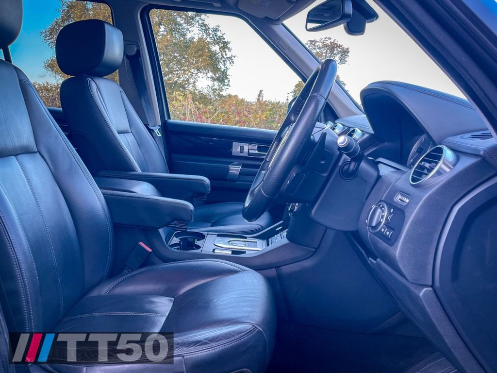 Used Land Rover Discovery 2015 for sale - 76400367: Photo 35