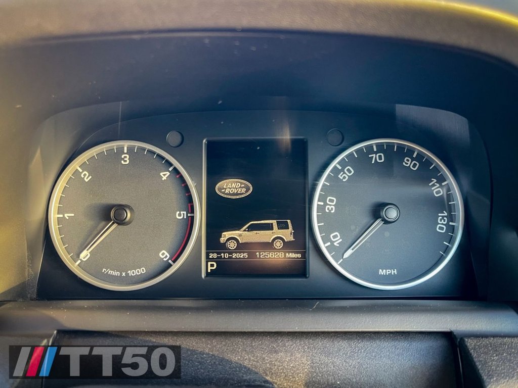 Used Land Rover Discovery 2015 for sale - 76400367: Photo 49