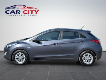Used Hyundai i30 2015 for sale - 79181338: Photo