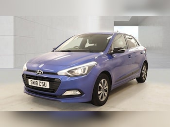 Used Hyundai i20 2018 for sale - 79062398: Photo