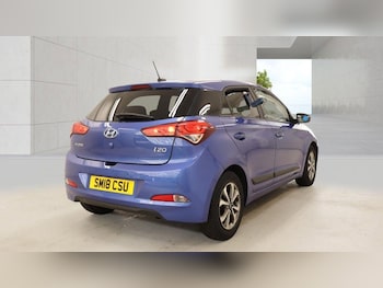 Used Hyundai i20 2018 for sale - 79062398: Photo