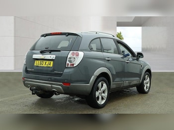 Used Chevrolet Captiva 2011 for sale - 78375871: Photo