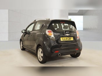 Used Chevrolet Spark 2011 for sale - 79316932: Photo
