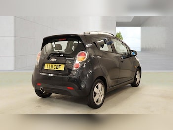 Used Chevrolet Spark 2011 for sale - 79316932: Photo