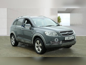 Used Chevrolet Captiva 2011 for sale - 78741651: Photo