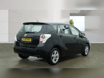 Used Toyota Verso 2010 for sale - 78998930: Photo